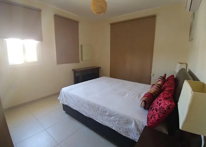 Apartmán Gardens A102 Pyla